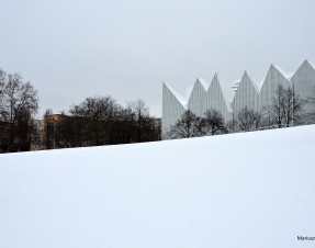 Góra lodowa  w centrum Szczecina